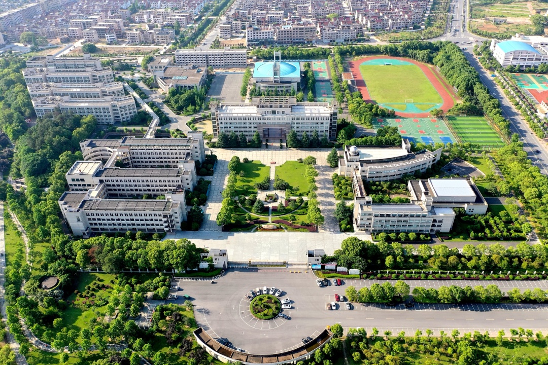 东阳中学校区